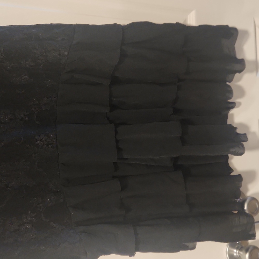 Torrid Mesh And Lace Ruffle Top - Picture 5 of 5